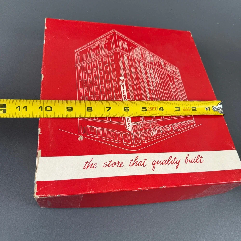 Myers Bros Vintage Gift Box Red 11x12x2 Department Store Memorabilia Good